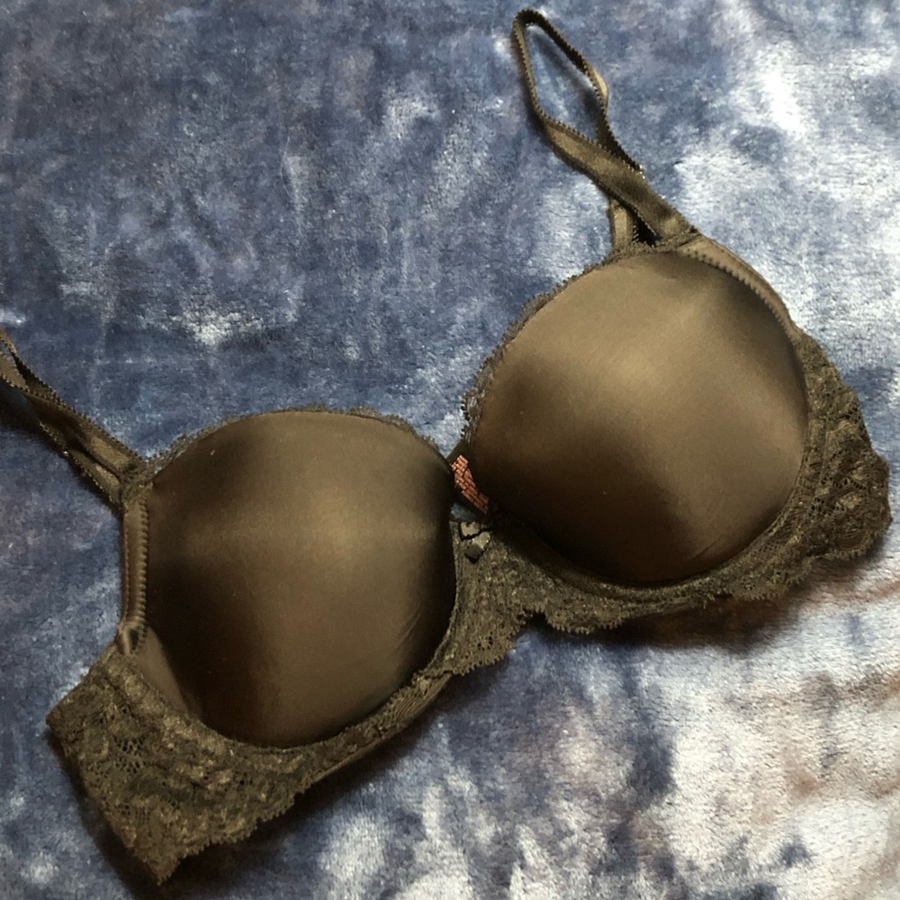Victoria’s Secret Black with Lace Bra Size 32C